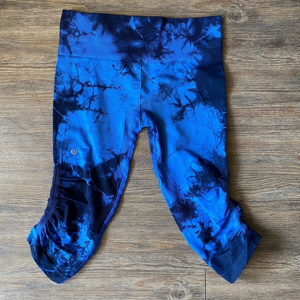 Lululemon In The Flow Crop II Size 6